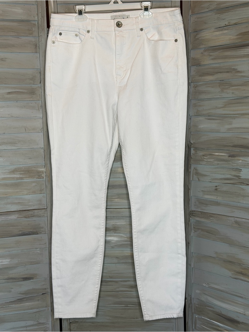 Vineyard Vines preppy white high rise skinny denim jeans 5 pocket size 31 EUC